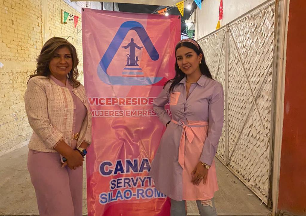 Apoya CANACO a mujeres emprendedoras de #Silao con clases, cursos y talleres