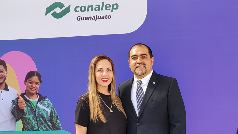 Reconoce Melanie el talento innovador del CONALEP en reinicio de clases