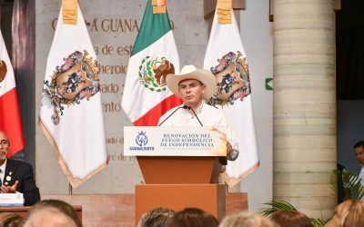 Llama Navarro a renovar el fuego de la pasión y la determinación por el estado y por México